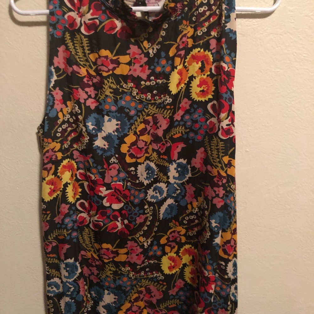 Loft mixed media floral top with ruffle collar